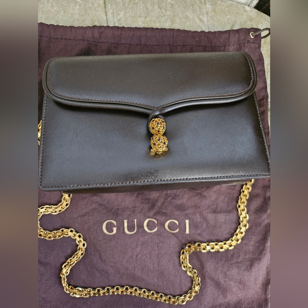 Rare Vintage 1970's Gucci chain shoulder bag/clutch bag.